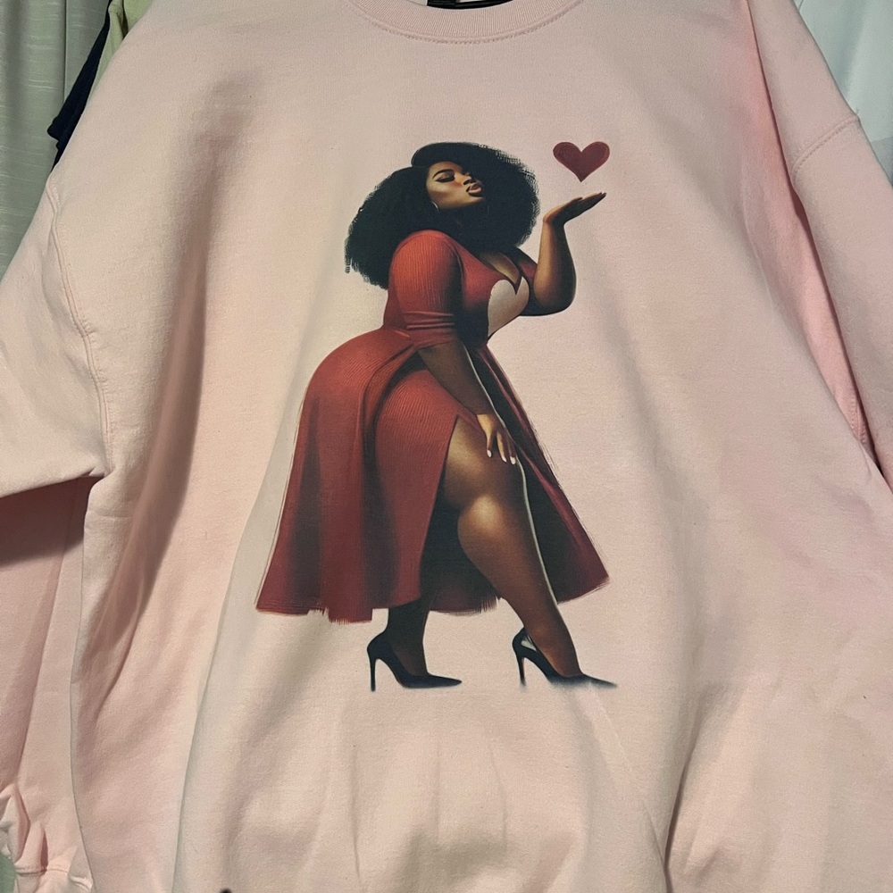 Valentine Sweet Heart T- Sweatshirt